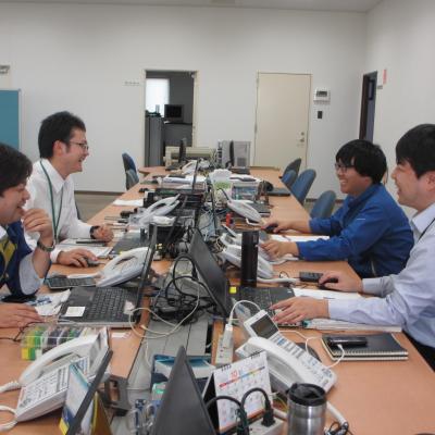 浜ゴム物流 三島事業所 インタビュー 横浜ゴムグループ採用サイト 浜ゴム物流 三島事業所 インタビュー 横浜ゴムグループ採用サイト